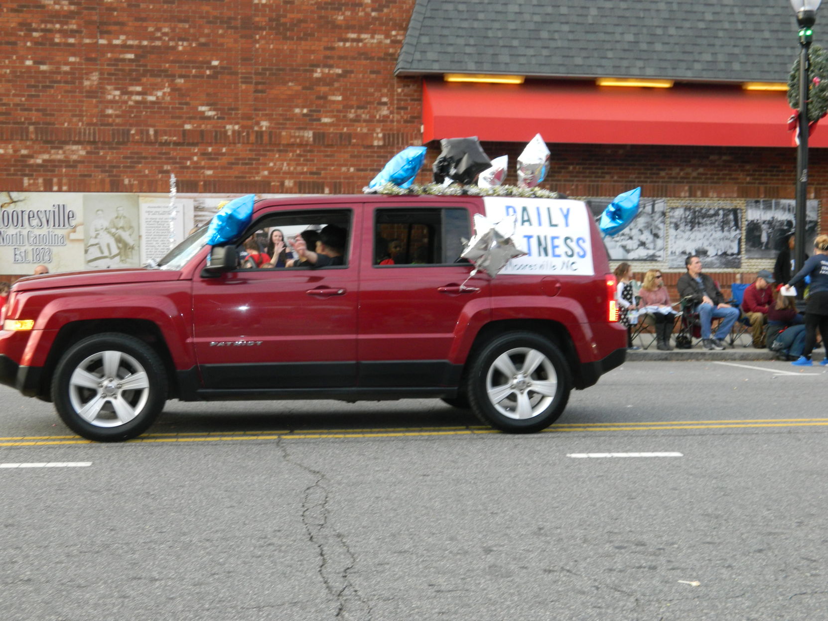 Mooresville Christmas Parade (336).JPG